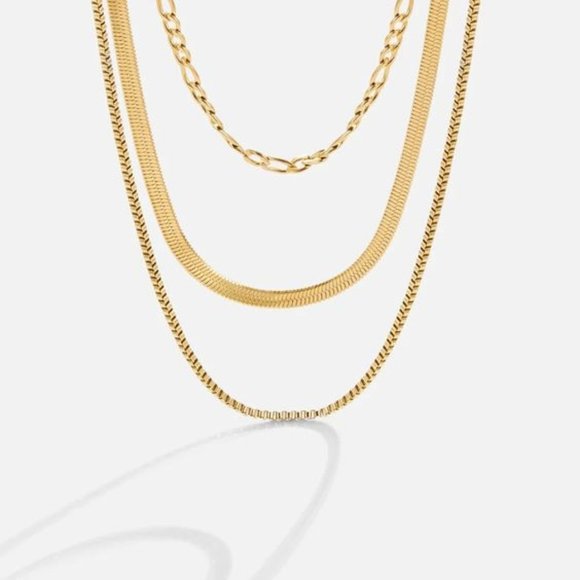 Vienna Layered Gold Chain Necklace/NWOT - Picture 2 of 9